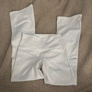 Alo flared white/creme colored leggings